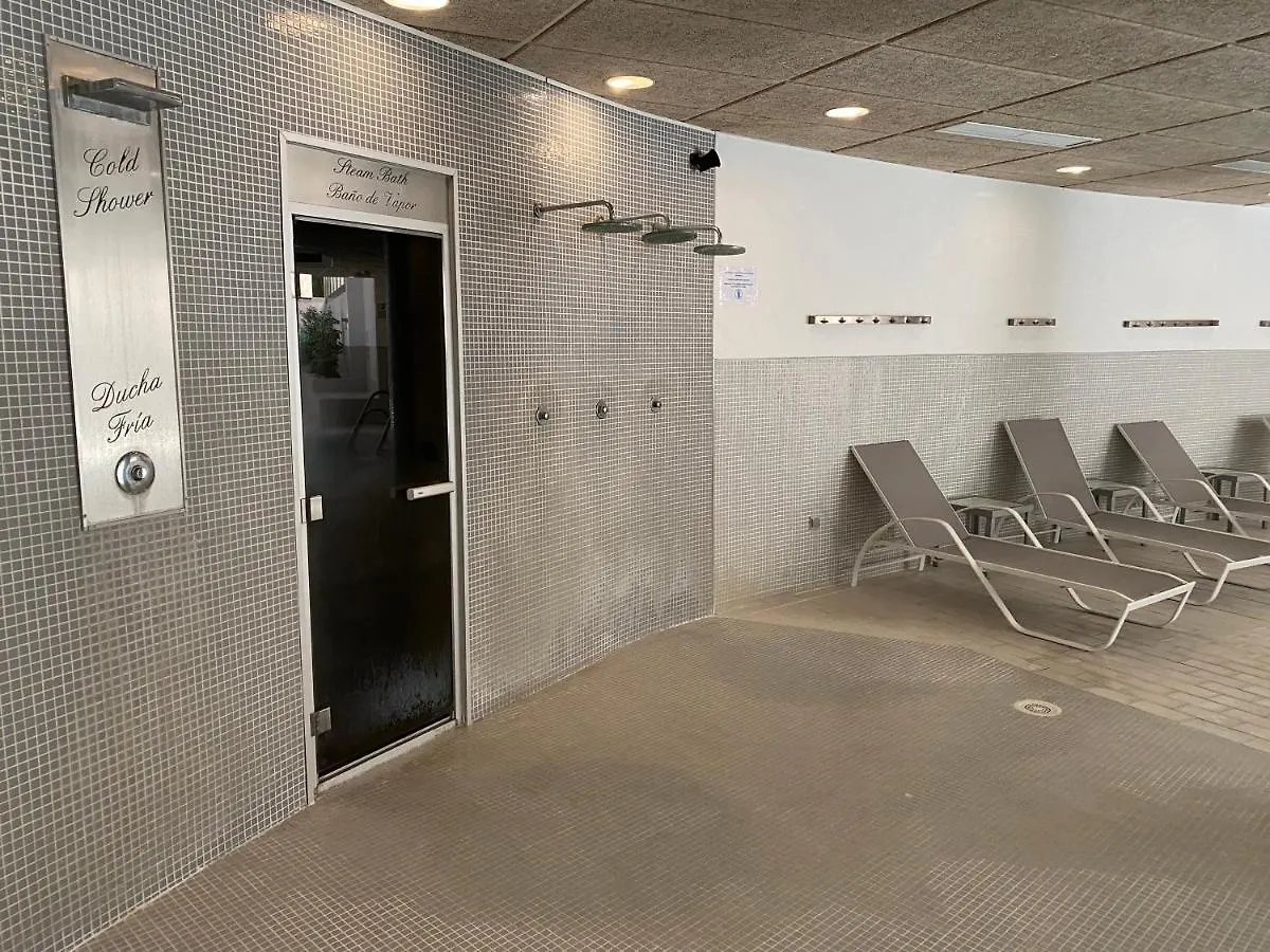 Apartamento Lujo En Primera Linea De Playa En Bahia De La Plata, Estepona 0*,  Spanyolország